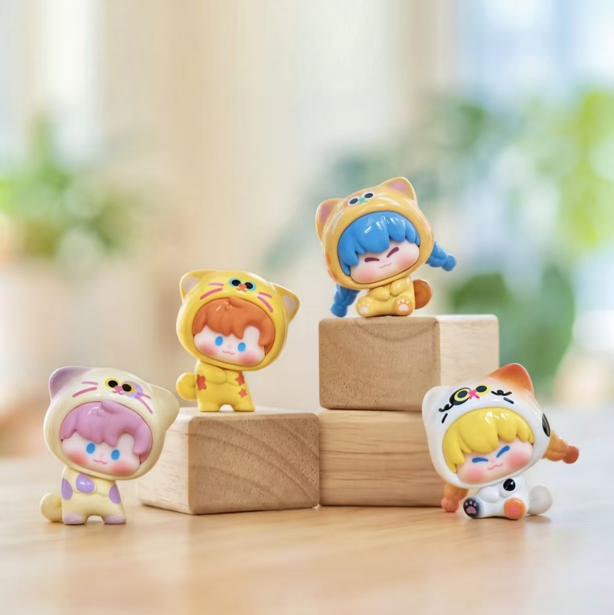 Home Decor Cat - Tersedia Yuta Toy Blind Box Figurine